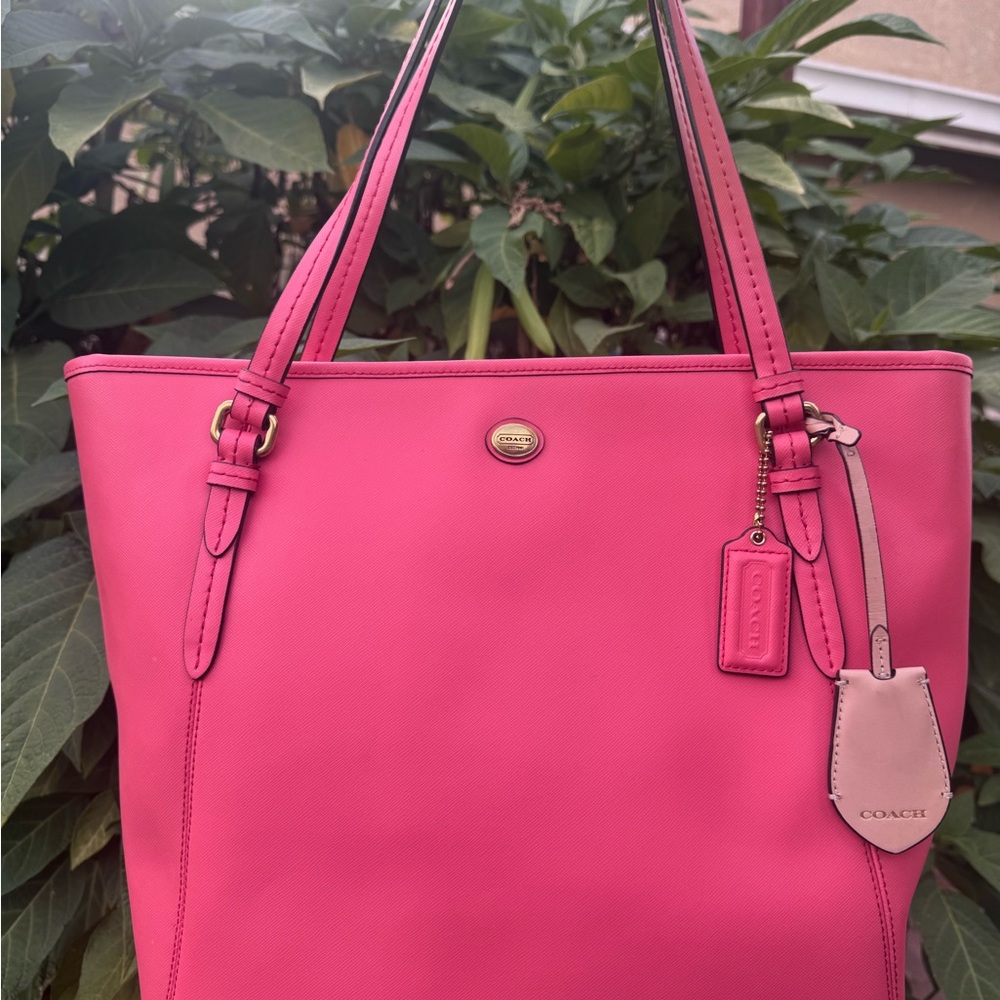 Coach Peyton Saffiano Leather Zip Top